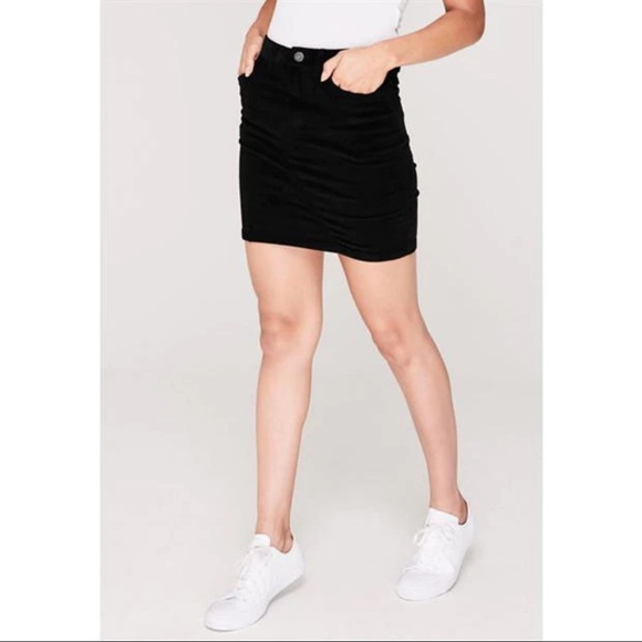 Noisy May Women’s Black Corduroy Skirt Size Small - Picture 5 of 5